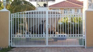 aluminum-swing-gate_11