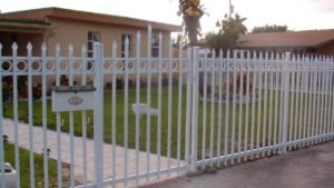 aluminum-swing-gate_3