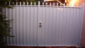 aluminum-swing-gate_9