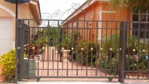 wrought-iron-rolling-gate_8